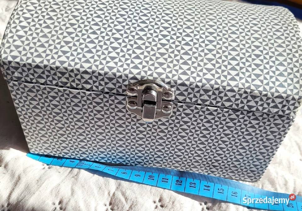 Pudełko szkatułka puzderko do przechowywania Chełmno