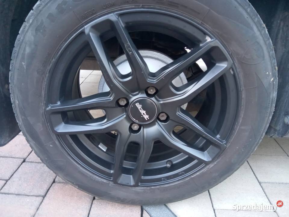 Suzuki Swift salon Wojnicz