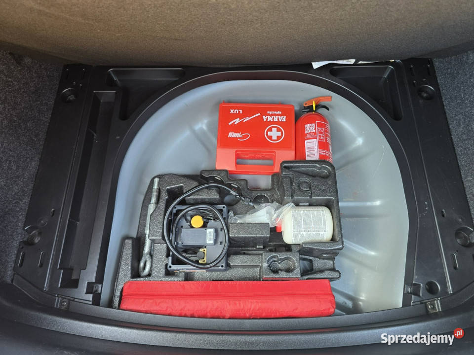 Volvo V40 RDESIGN 20 D2 120 Harman Kardon Bogata 120KM Włocławek sprzedam