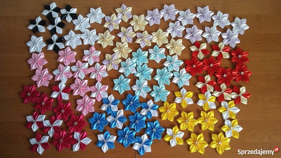 Kwiatki ze wstążki Czeremcha