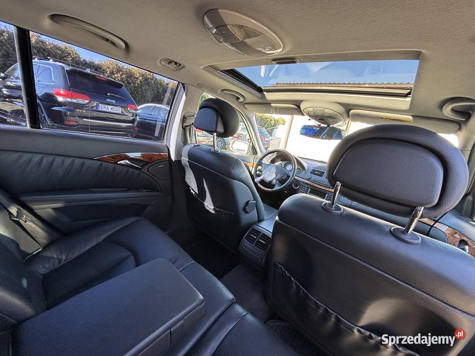 MercedesBenz E270 kamera cofania Paniówki