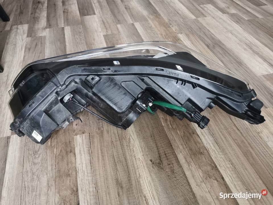LAMPA LEWA PRZÓD NISSAN LEAF 2 II 260105sh5a Oświetlenie dolnośląskie Świerzawa