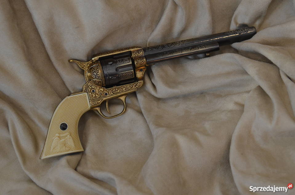 Replika broni rewolwer kawalerii Colt 1873r Środa Wielkopolska