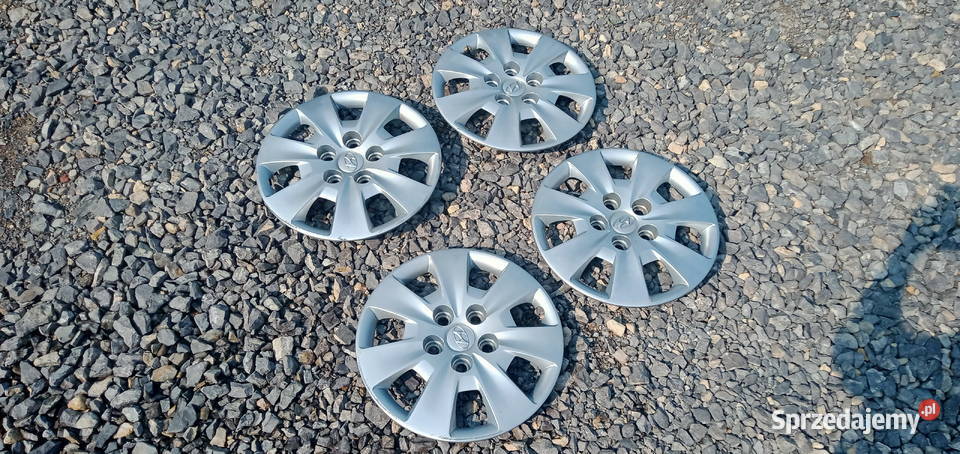 KOŁPAKI ORYGINALNE HYUNDAI I30 15 PRZYKRĘCANE Wolbrom