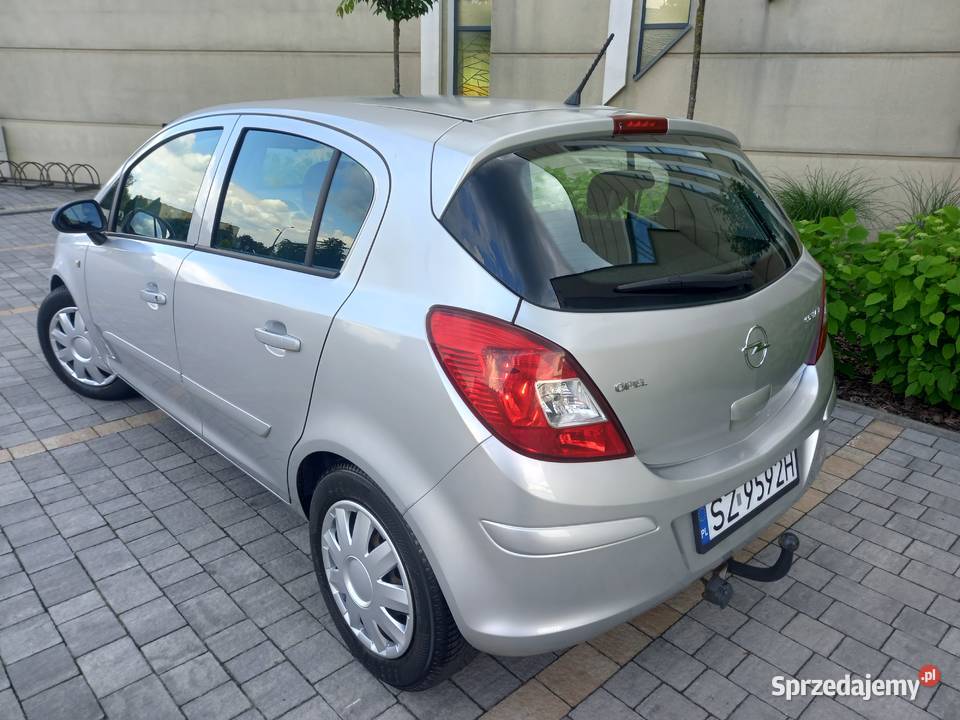 OPEL CORSA 12 EcoTec Nowy Przegląd 5Drzwi Klima manualna sprzedam