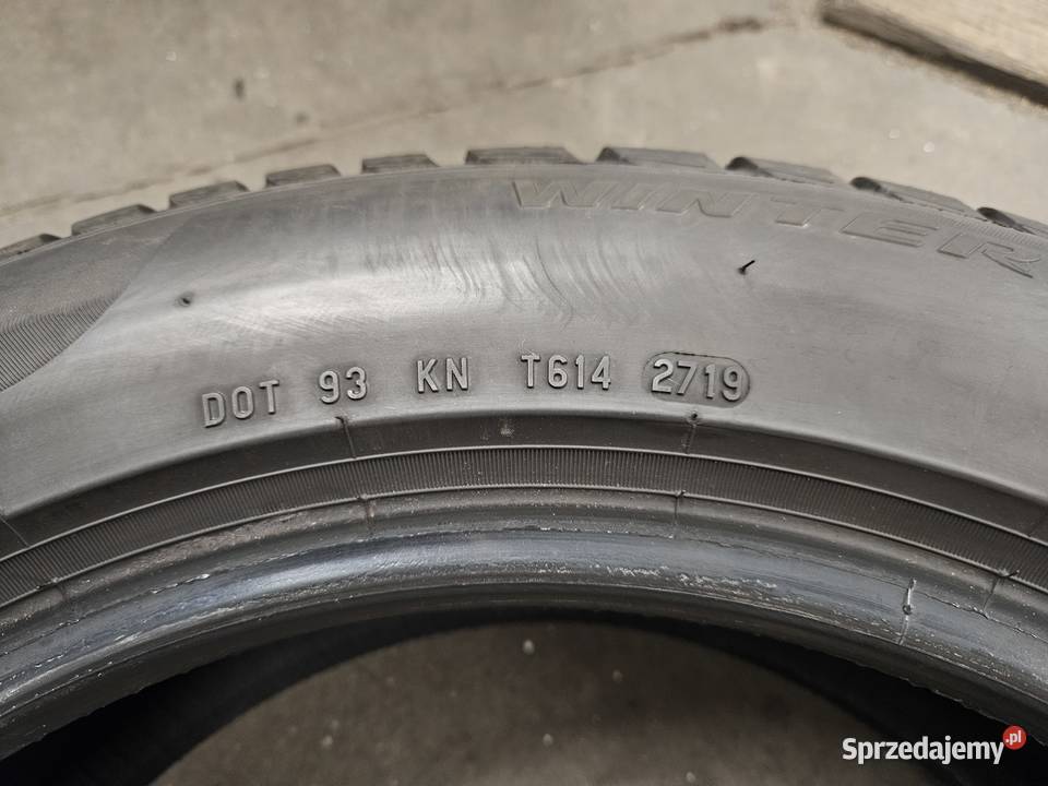 2 20560 R17 93H Pirelli Sotto Zero 3 2019r 650mm