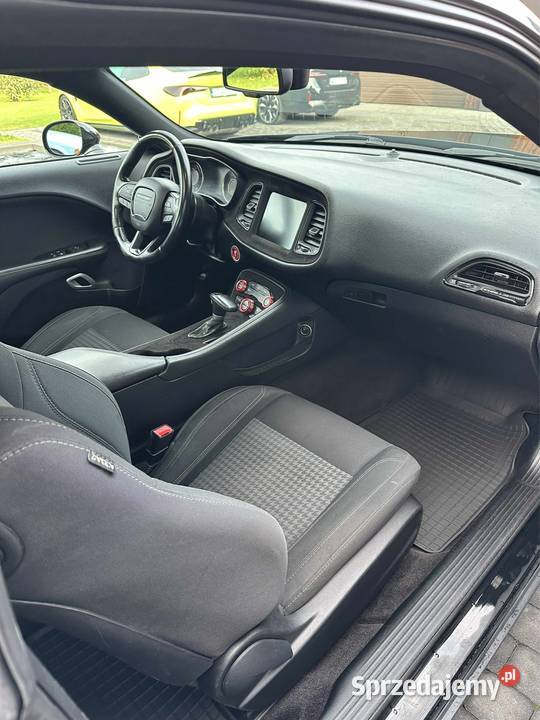 Dodge Challenger SXT PLUS benzyna sprzedam
