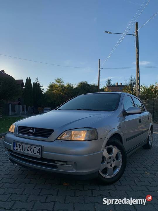 Opel Astra 1,4 benzyna 5 drzwiowy