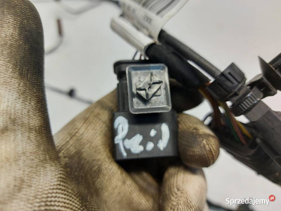 Mercedes EQA 250 W243 WIĄZKA PRZEWODÓW PDC