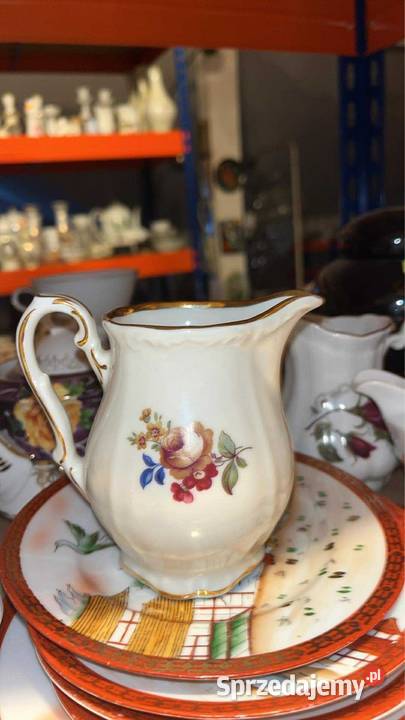 Mlecznik z brązowymi różami Bucka Nissen Denmark Gdańsk