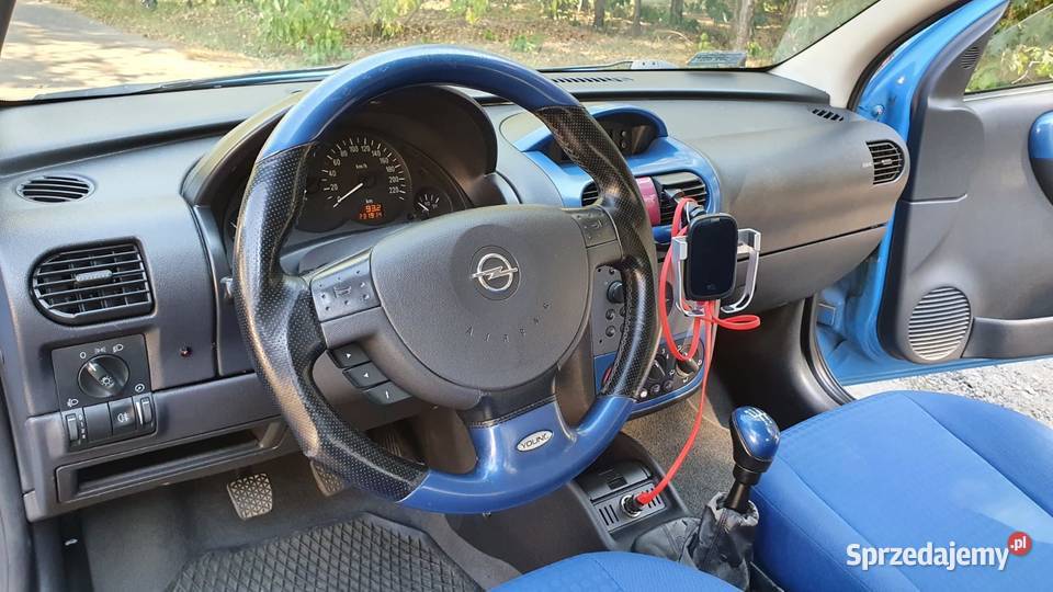Opel Corsa 2002 YOUNG świetny stanklimatyzacja 2/3