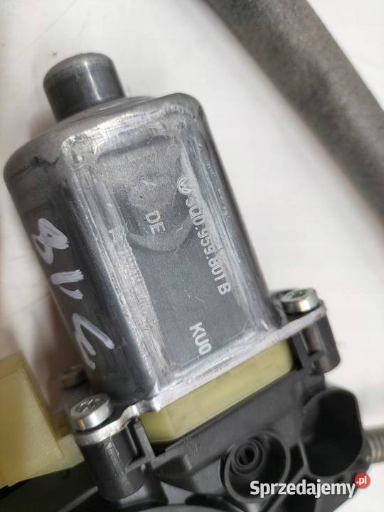 MECHANIZM SZYBY LEWY PRZÓD 0130822717 Skoda