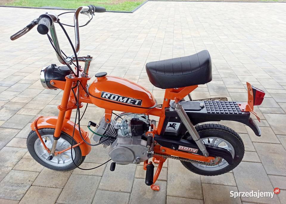 Motorynka Romet Pony M2 1981 silnik 2B Rok produkcji 1981 Przeginia