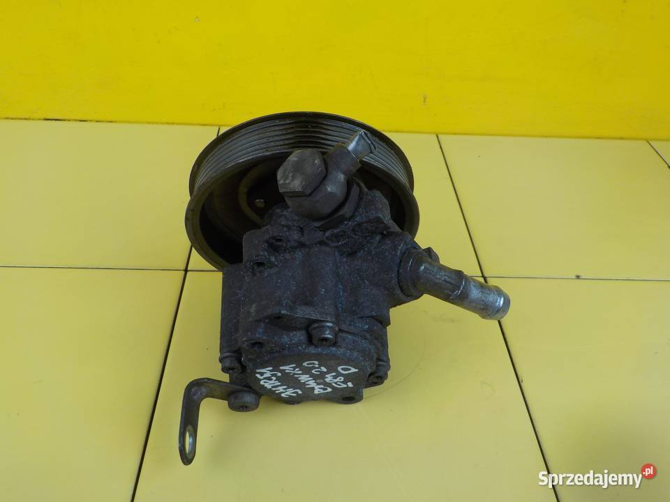 BMW X1 E84 E87 E90 20 D 12r 177 N47 pompa Suków