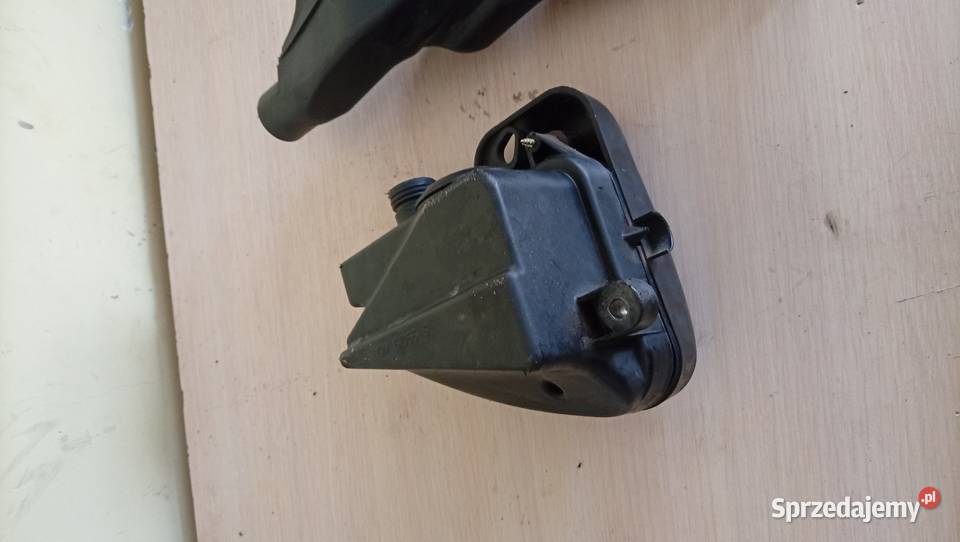 Filtr powietrza Filtry powietrza łódzkie Złoczew sprzedam