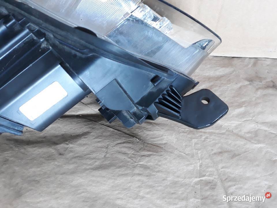 TOYOTA PROACE II LAMPA PRAWA PRZÓD PRAWY KSENON wielkopolskie Międzychód