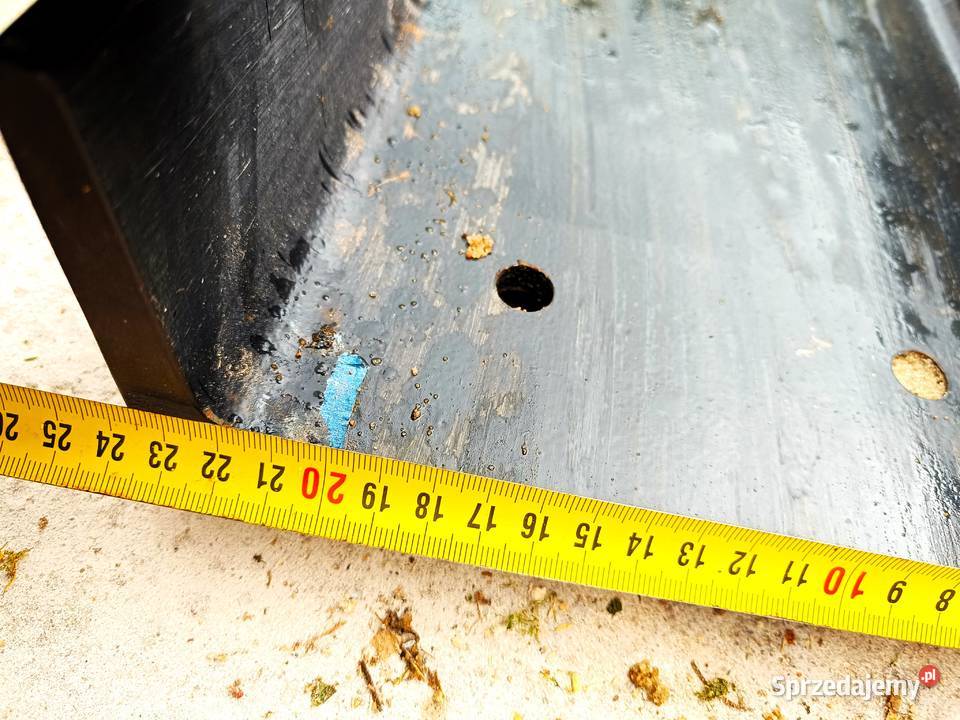 Ceownik stalowy 240mm x 85mm o długości 3560 mm Mogielnica