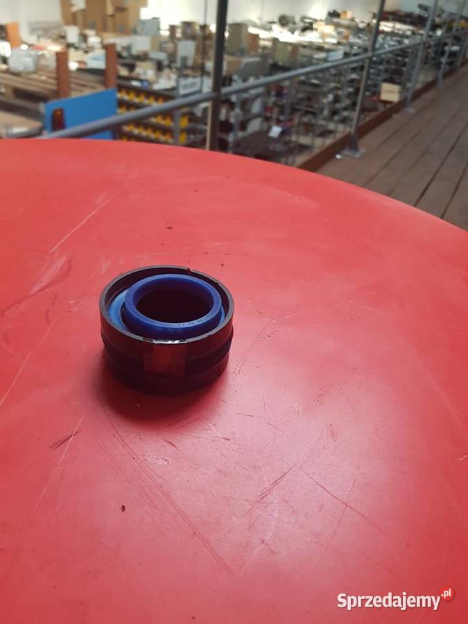 N32989 Uszczelniacz chwytaka Przyczepa Leśna Leśnictwo sprzedam