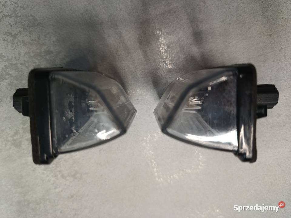 TOYOTA CHR 2x lampka oświetlenie tablicy Tarnów