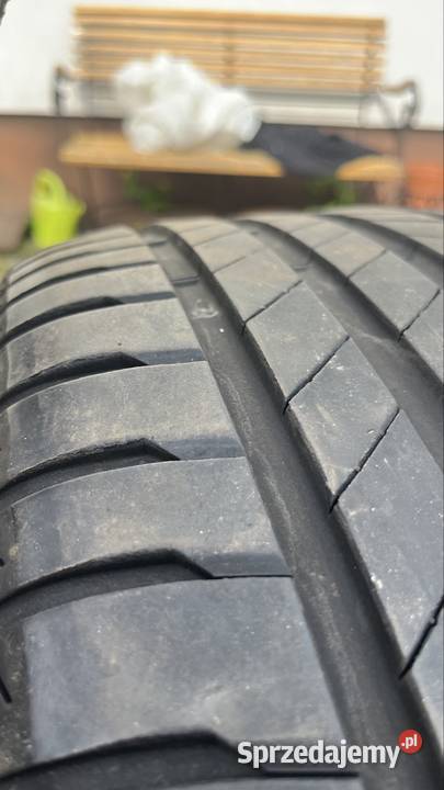 Opony Bridgestone 22540R18