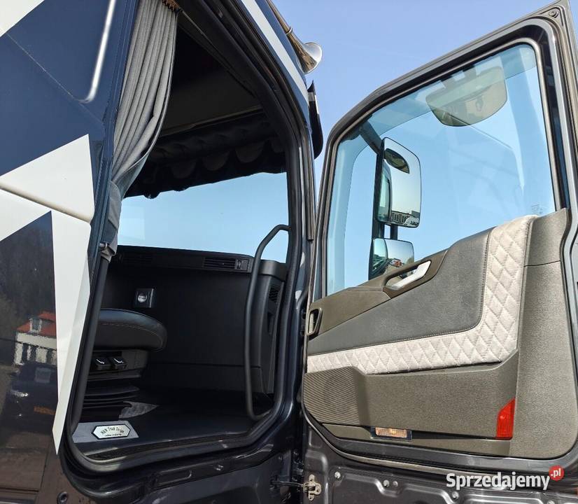 Ciagnik Volo FH 460 eur 6 Niska kabina Warszawa