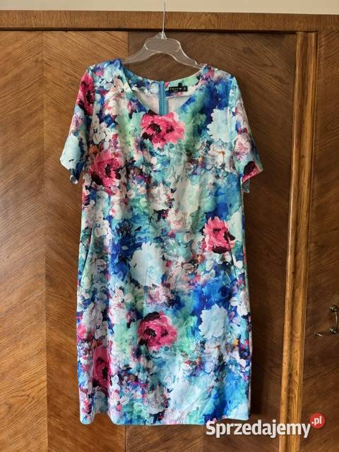 Sukienka 44 Ferra moda w kwiaty kolorowe z Rozmiar 44(XXL) Spódnice i sukienki