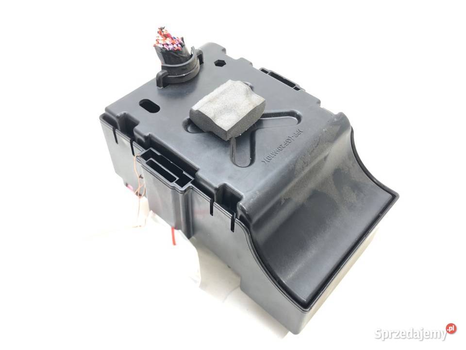 SKRZYNKA BEZPIECZNIKÓW OPEL ADAM Hatchback 1219 podkarpackie