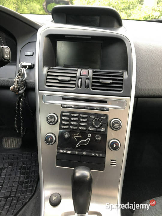 Volvo XC 60 Volvo XC60 24 D5 175 Niski przebieg 167000km
