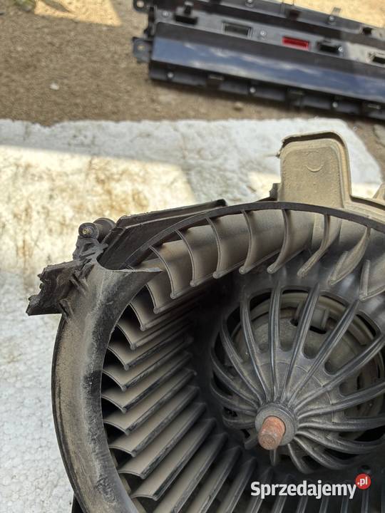 Dmuchawa Wentylator Nawiewu Opel Zafira A Wisznice sprzedam