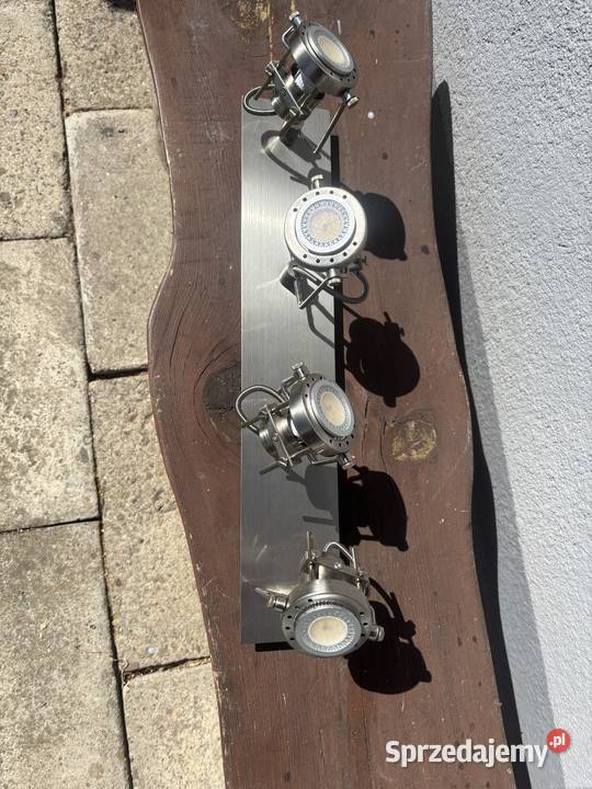 Lampa listwa z czterema źródłami światła LED Halogeny i naświetlacze Gorlice