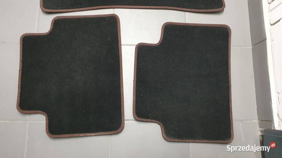 sprzedam dywaniki welurowe mercedes w169 Wieprzowe Jezioro