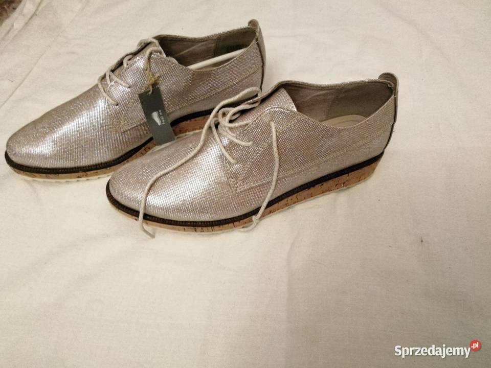 Nowe skórzane półbuty Marco Tozzi Częstochowa