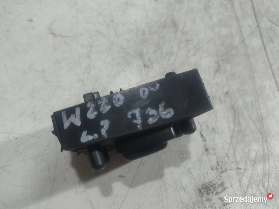 PANEL PRZYCISK REGULACJI LUSTEREK MERCEDES W220