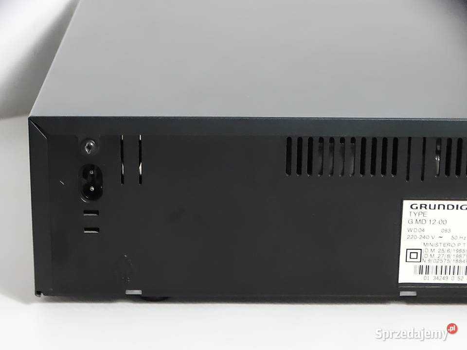 Magnetowid VHS Grundig GV 404 SV Uszkodzony na lubelskie sprzedam
