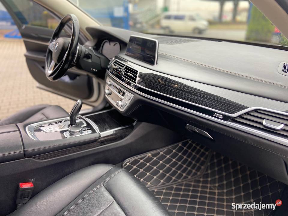 BMW Seria 7 G12 XLe long 4x4 domykanie drzwi 258KM Częstochowa