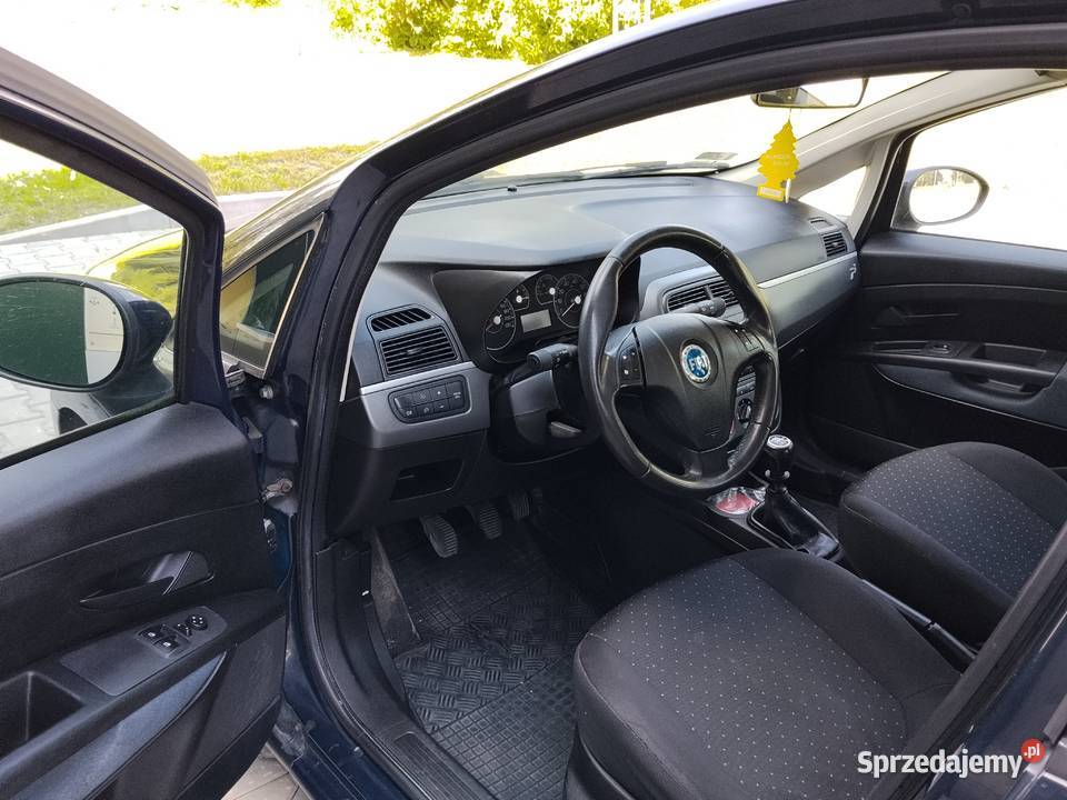 Fiat Grande Punto 14 benzyna 178 przebiegu sprzedam