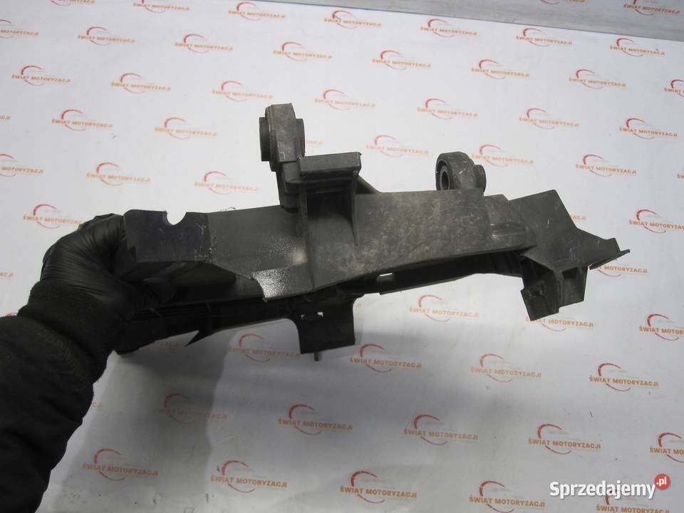 PORSCHE CAYENNE 32 B 05r ślizg lampy prawy przód