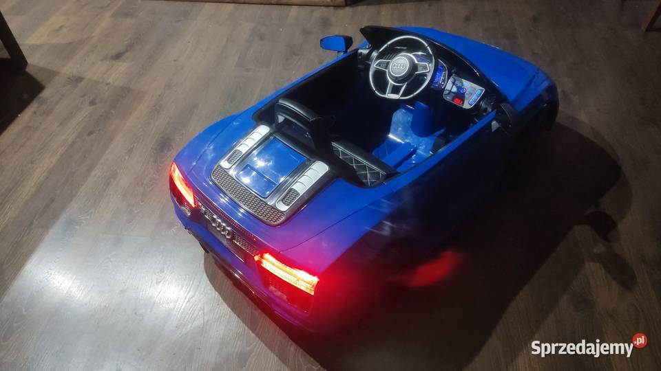 Samochód Audi R8 spyder Swarzędz