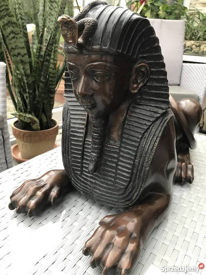Sfinks z brązu rzeźba Sphinks Kłodzko