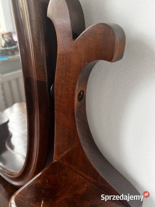 TOALETKA LUDWIK FILIP Warszawa