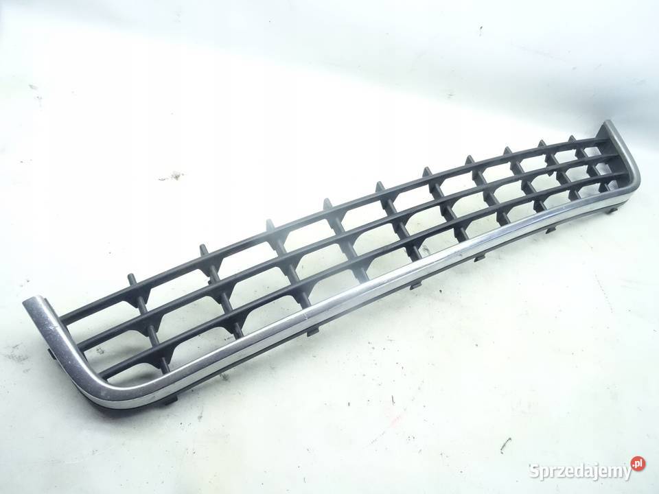 AUDI A8 D2 9902 KRATKA ATRAPA GRILL ZDERZAKA Przemęt
