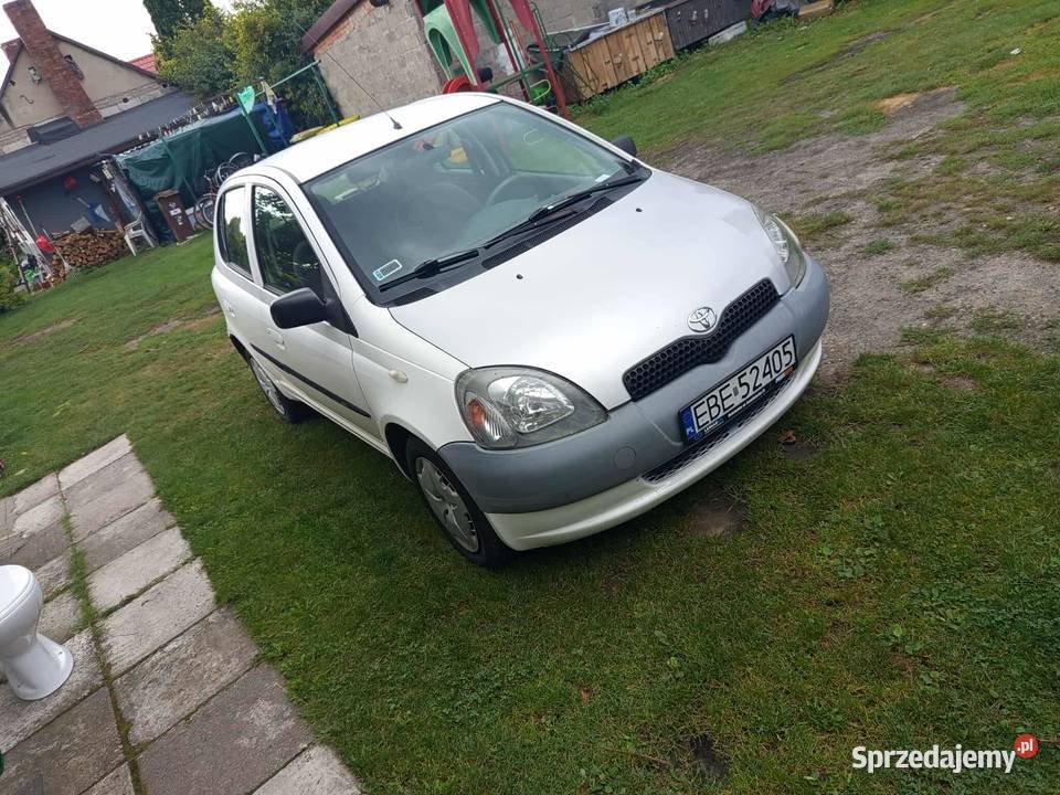 Toyota Yaris 10 4 cylindrowy Salon Polska 320000km