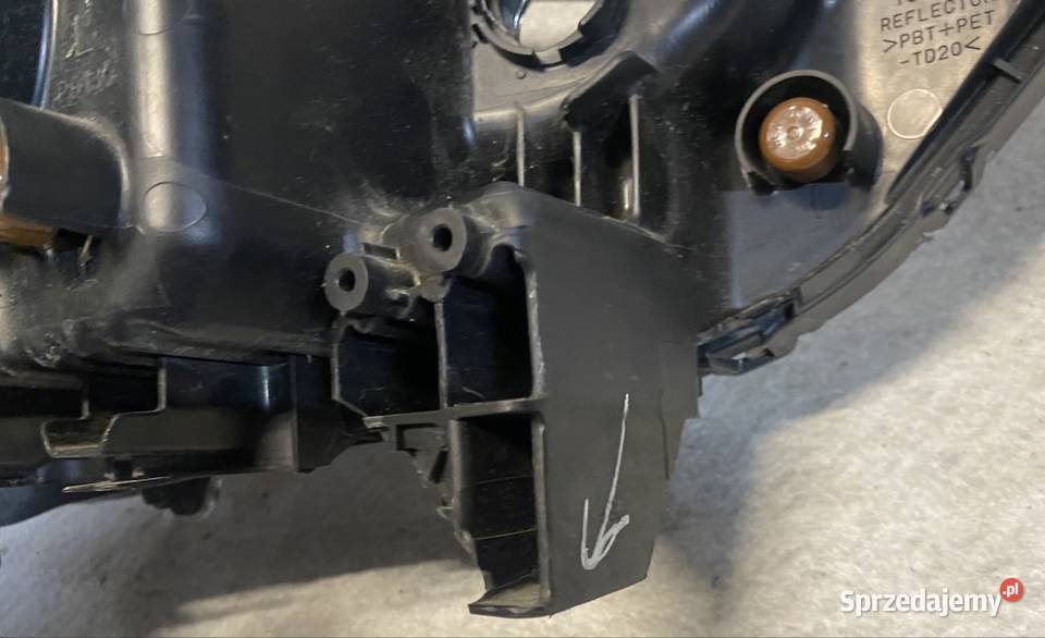 Lampa reflektor lewy przód Suzuki ASX osobowe Lampy przednie śląskie