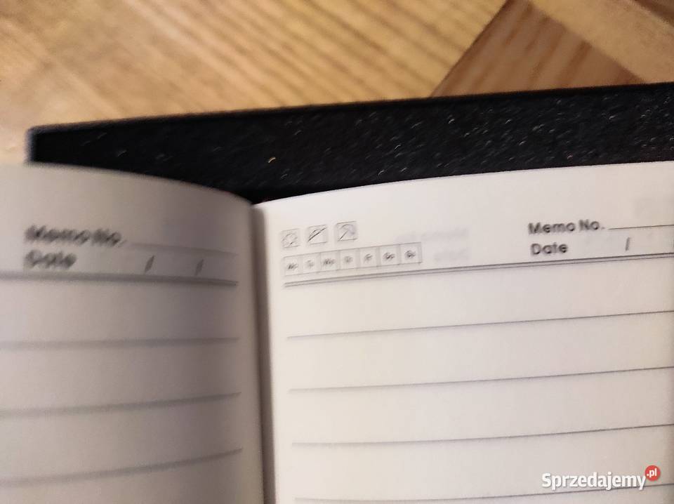 Notes z długopisem w etui na prezent