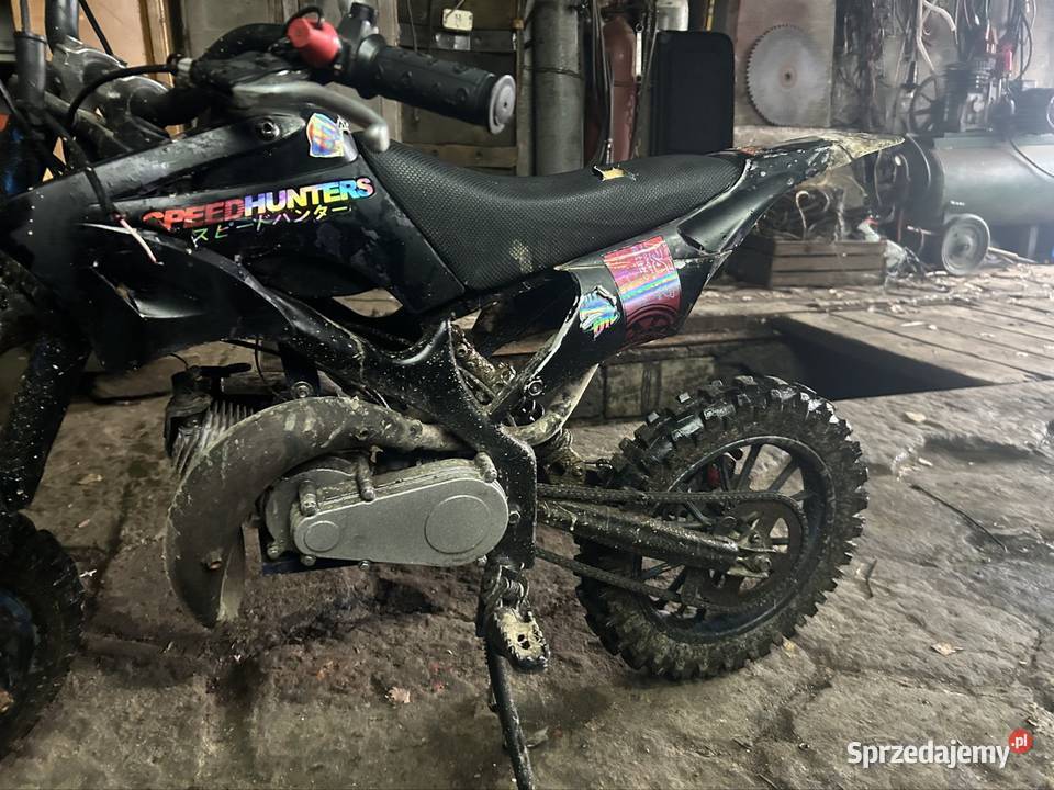 Mam na sprzedaż crossa 60cc 2 t W ramie 50cc 2 t benzyna Włosań sprzedam