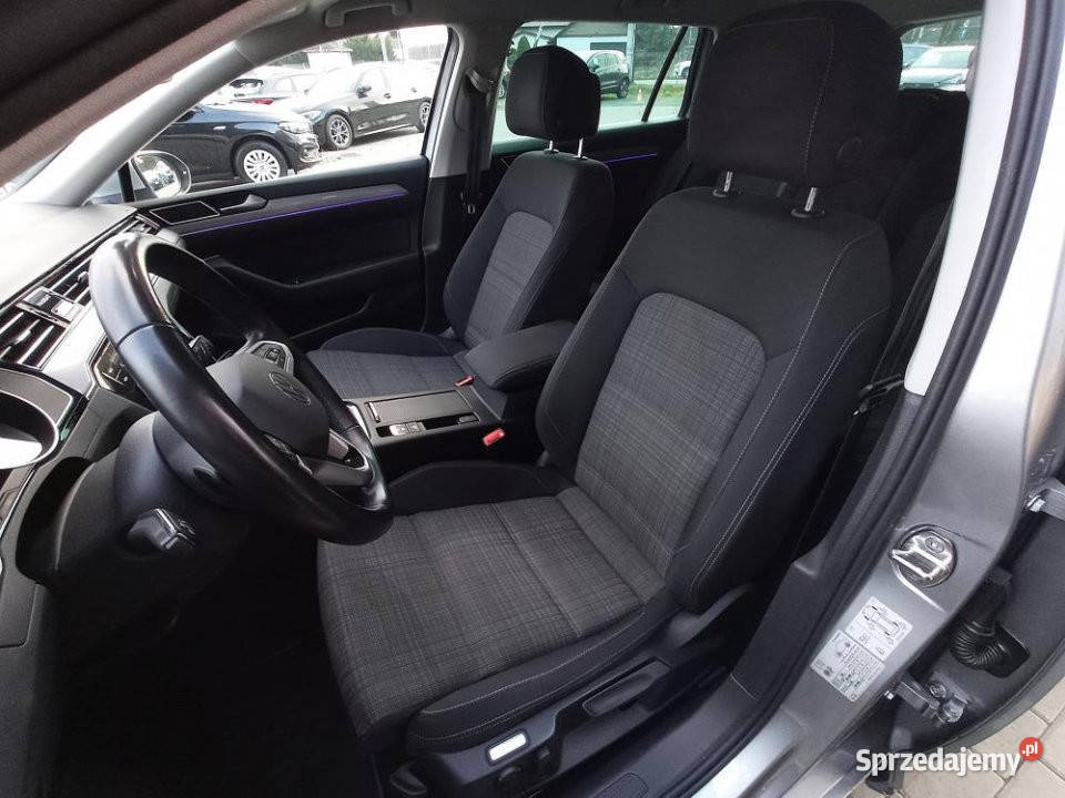 Volkswagen Passat 2022r FV23 Kamera ElKlapa Passat małopolskie Kraków
