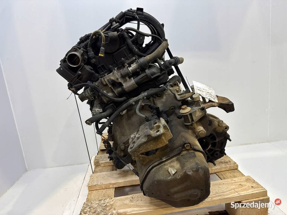 SILNIK HM01 HMZ Citroen C1 II C3 III C4 DS3 12 osobowe