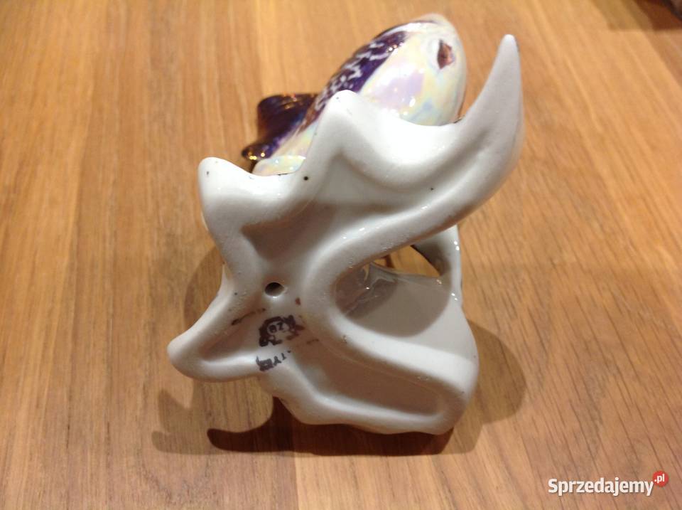 Stara figurka Złota Rybka z Porcelany Sygnowana Nowa Sól sprzedam
