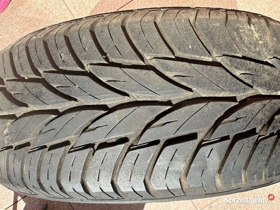 Opona opony komplet Chojna