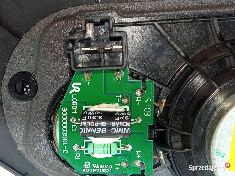 GŁOŚNIK DESKI PREMIUM SOUND 31252157 Volvo V60 I